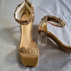 New Sparkle Heels size 6.5
